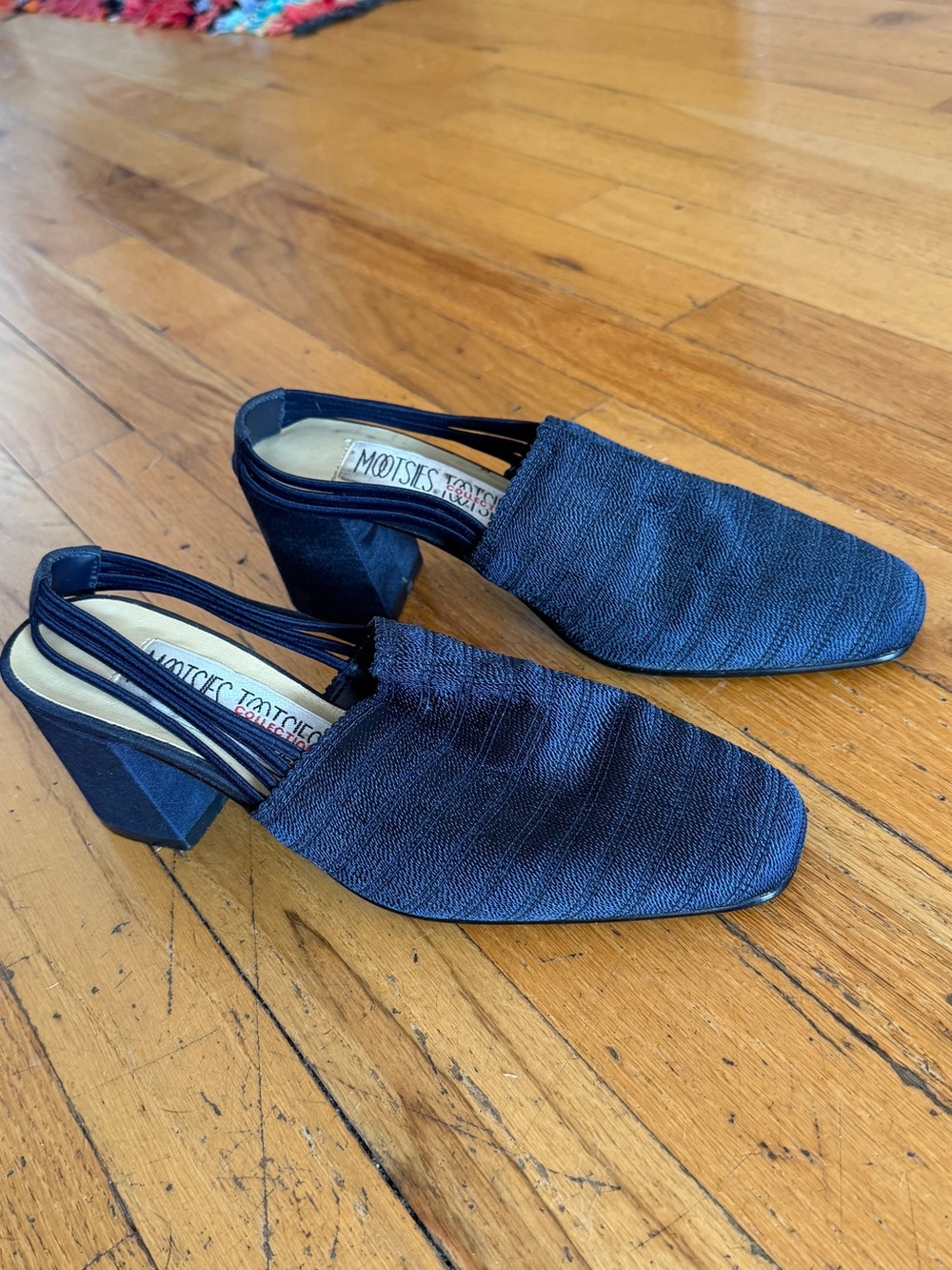 Mootsies Tootsies Navy Textured Slingback Heels
